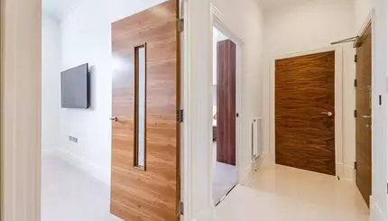 Palace Wharf, Rainville Road