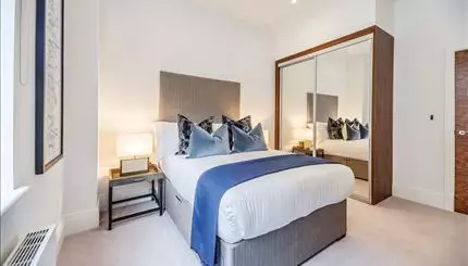 Palace Wharf, Rainville Road