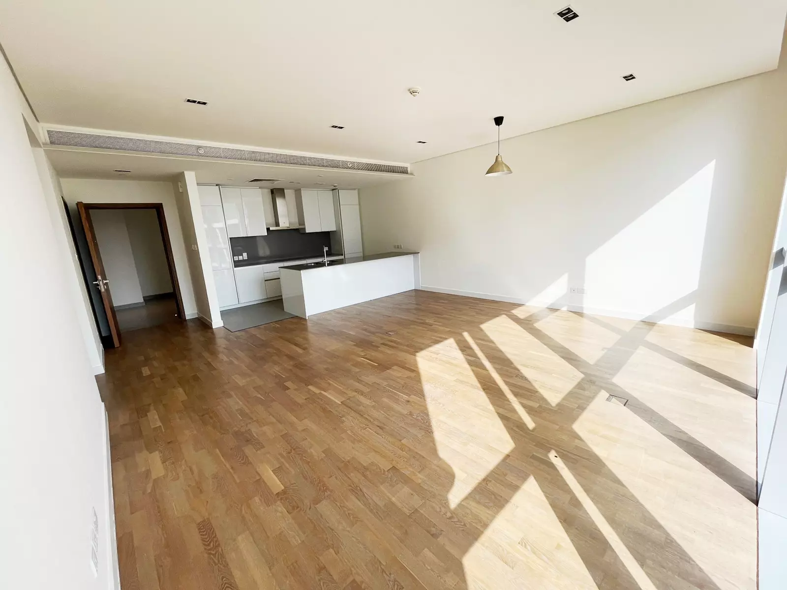 Building 20, City Walk