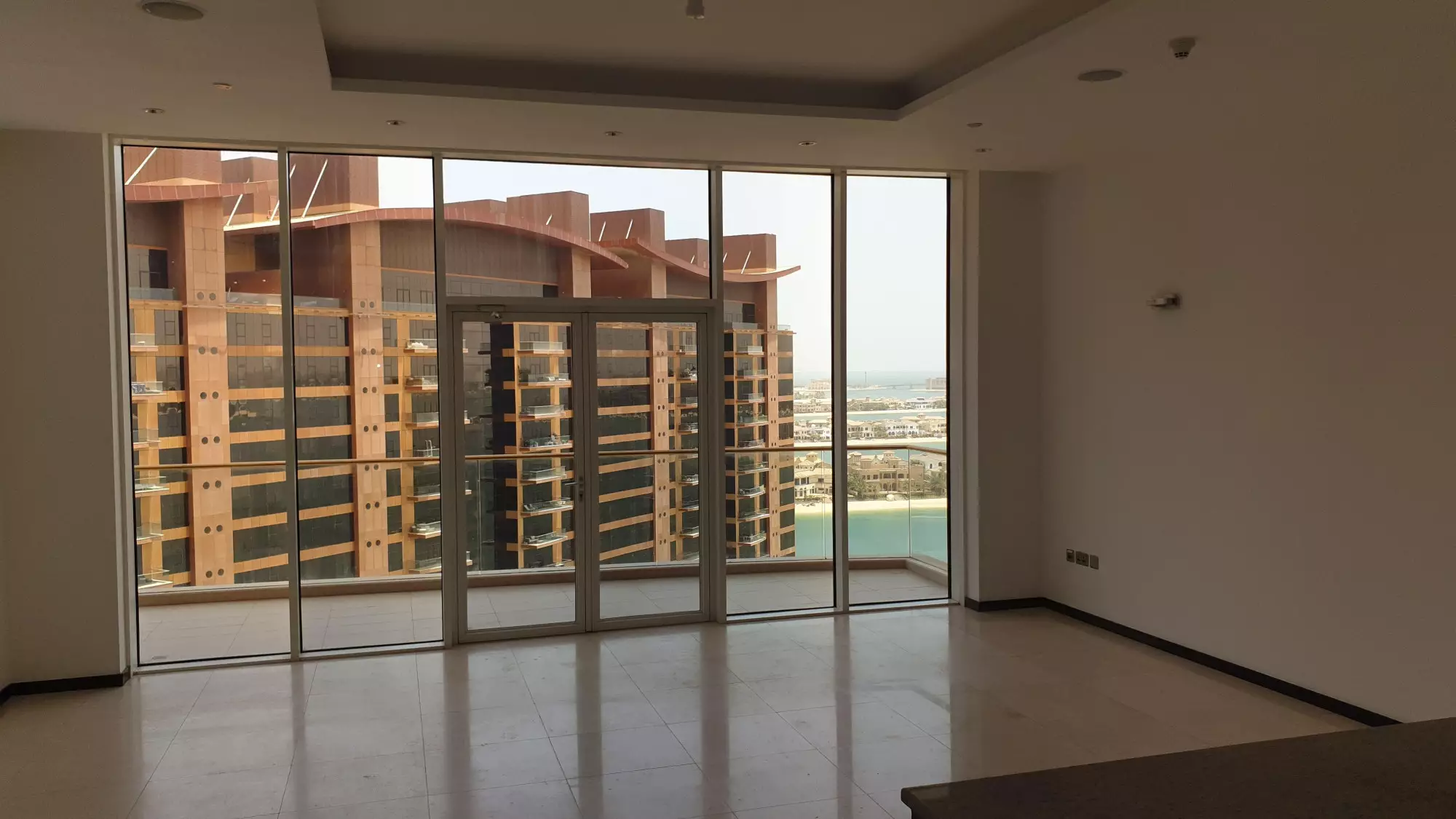 Amber Tiara Residences